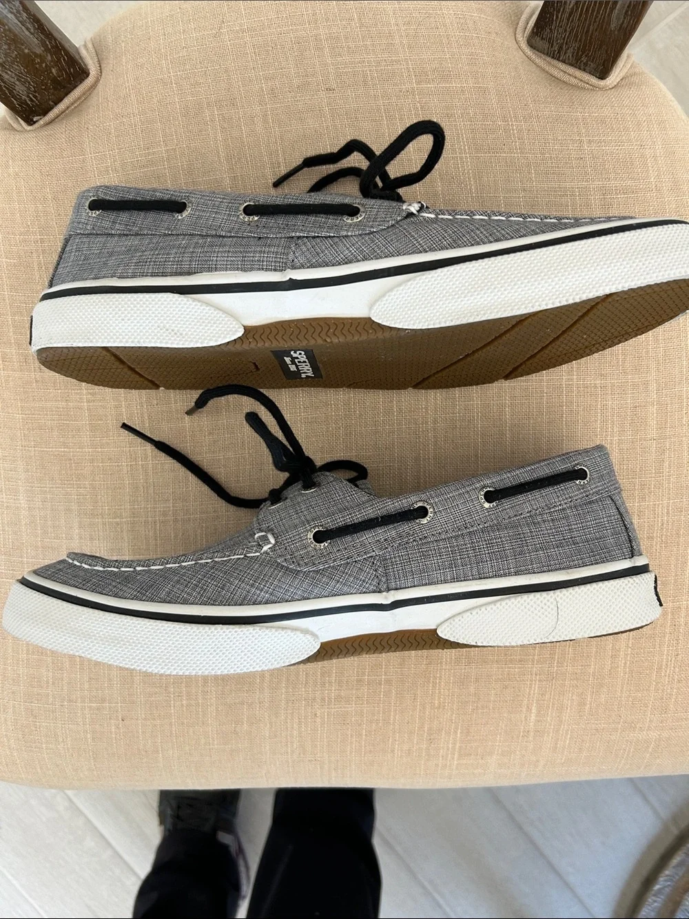 Sperry Men’s Gray Canvas Boat Shoes with Black Laces - Size 9.5